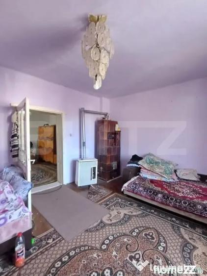 Casa individuala cu 4 camere, teren 857 mp, zona Materna - 13