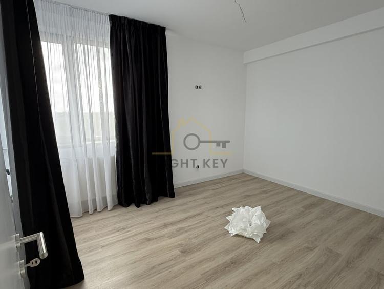 Casă individuală cu 4 camere cu Teren 250 Mp în Clinceni