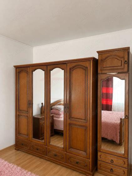 Garsonieră decomandată în Micro 20
