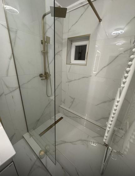 Apartament cu 2 camere decomandat în Aviației
