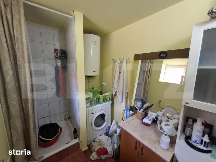 Casă cu 2 camere cu Teren 2880 Mp în Gelu