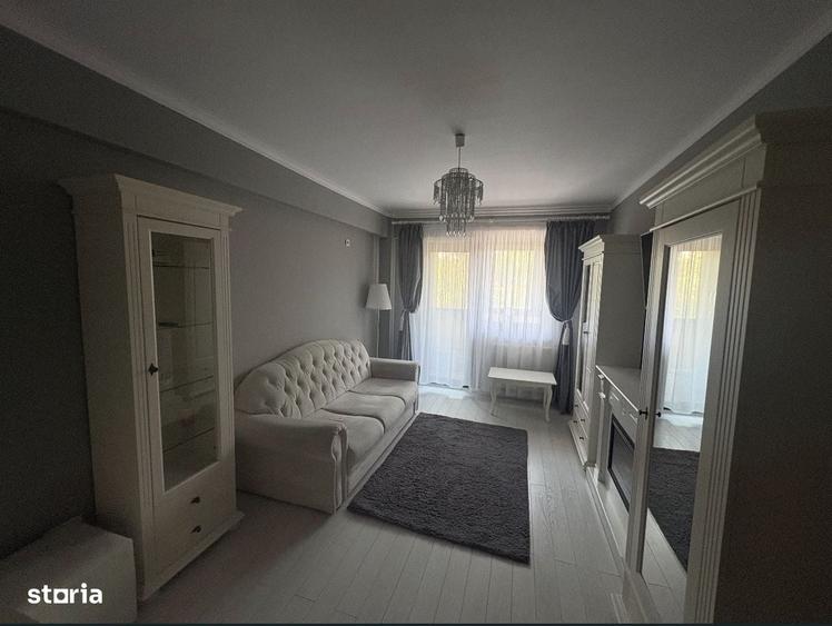 Apartament cu 2 camere decomandat în Valea Adâncă
