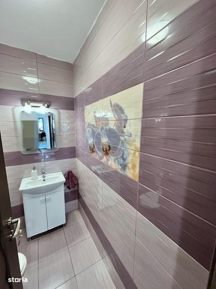 Apartament cu 3 camere decomandat în Bună Ziua