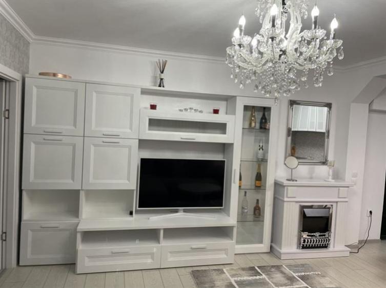 Apartament cu 2 camere semidecomandat, mobilat în Magheru