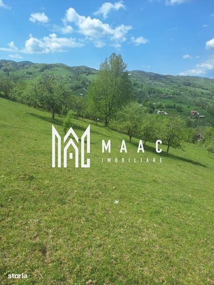 Casă cu 3 camere în Băzești