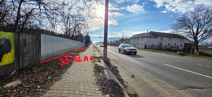 Teren intravilan de 11200 mp, în Republicii