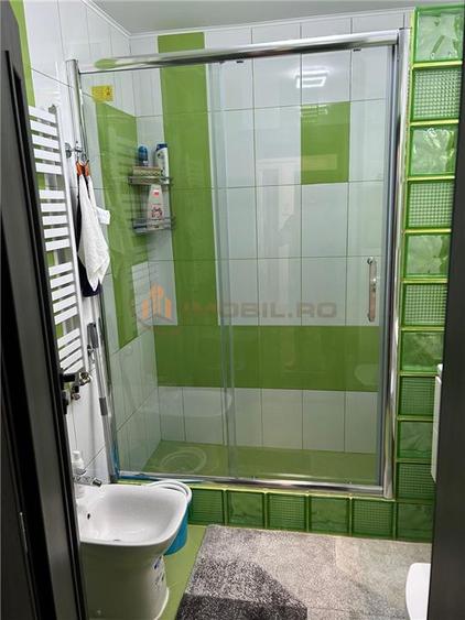 Apartament cu 2 camere decomandat, mobilat în Canta