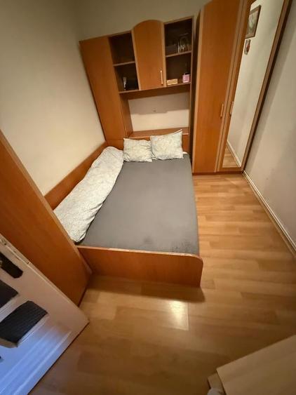Casă individuală cu 3 camere cu Canalizare în 13 Septembrie