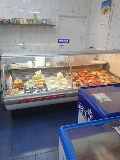 Spațiu comercial, de 150 mp, în Sânpetru