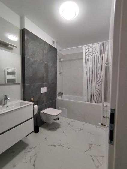 Apartament cu 2 camere semidecomandat, mobilat în Torontalului