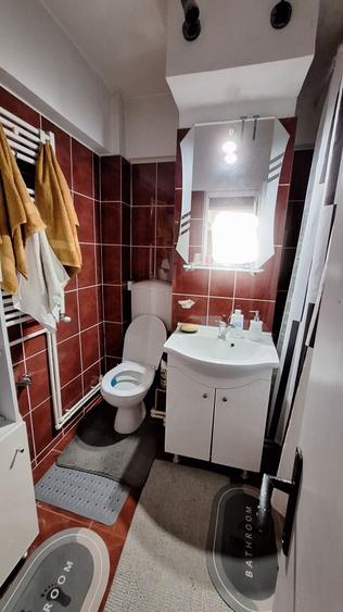 Apartament cu 4 camere decomandat în Ultracentral