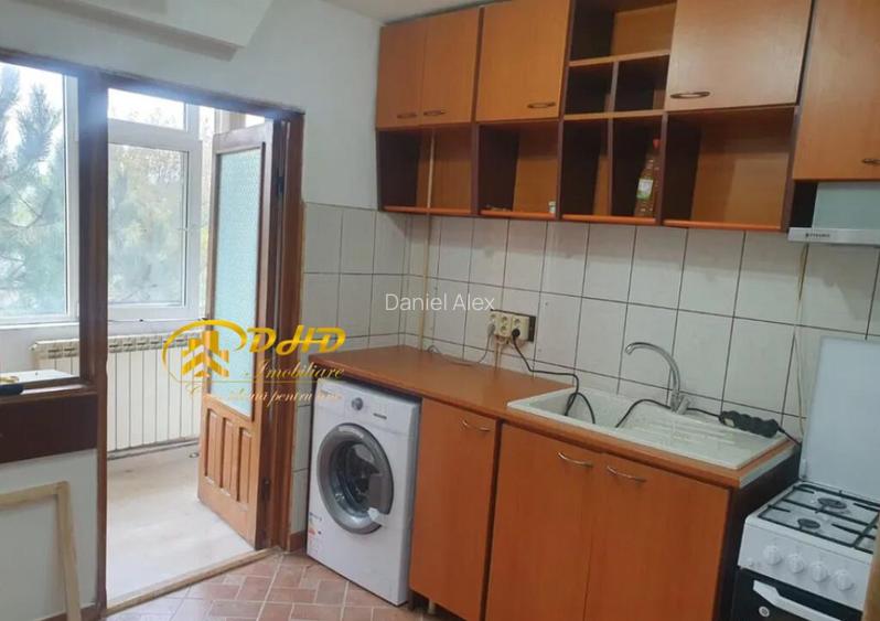 Nicolina, Apartament spatios cu 3 camere, Decomandat Nicolina, Apartament spatios cu 3 camere, Decomandat