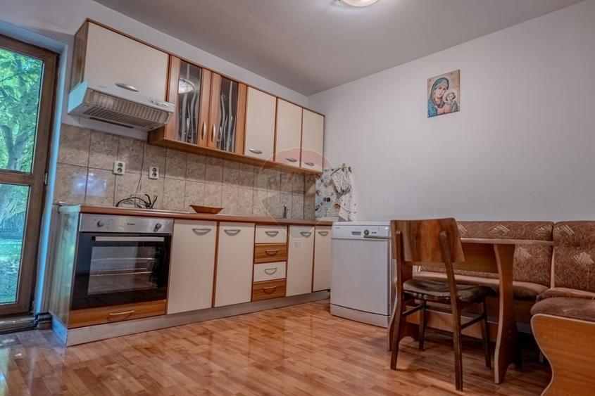 De vanzare Vila  în Mogoșoaia – 550 mp teren - 10