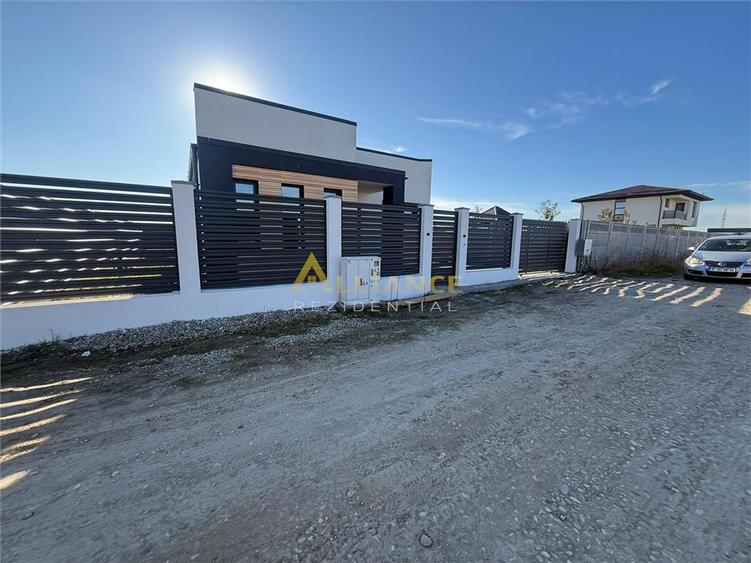 <Casa individuala parter> 4 camere 2 bai 371 mp teren - 6