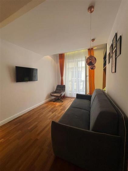 INCHIRIERE APARTAMENT 4 CAMERE TIP DUPLEX ZONA HERASTRAU - N. CARAMFIL- VIRGIL M - 15