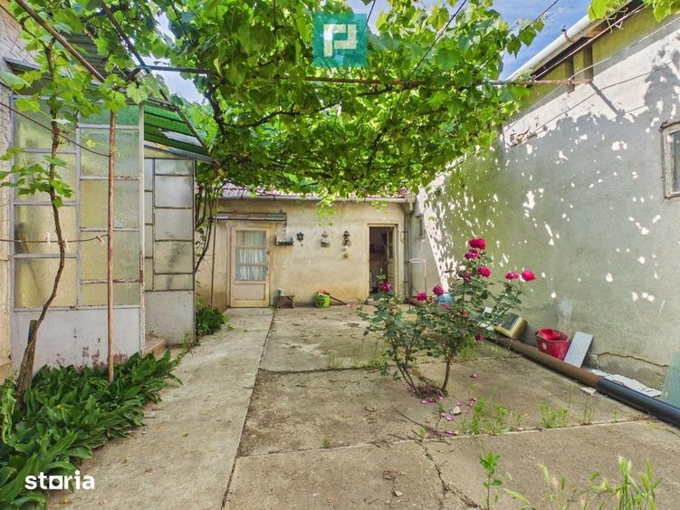 Casa cu 4 camere ?i teren de 2880 mp in Fiscut - 13
