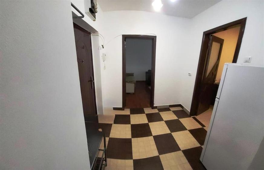 Apartament 3 camere in Ploiesti, zona Republicii, 8 Martie - 12