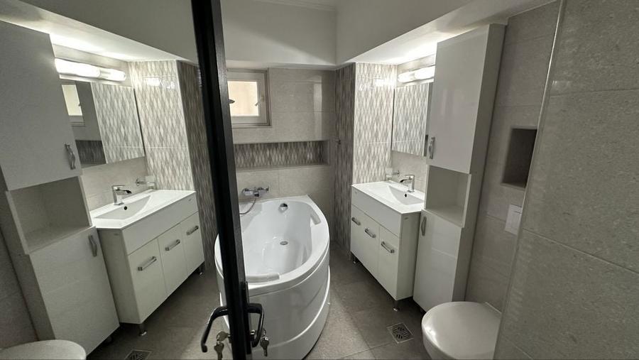 Apartament mondern (+garaj) - 3 camere decomandate, etajul 6/8 - 2