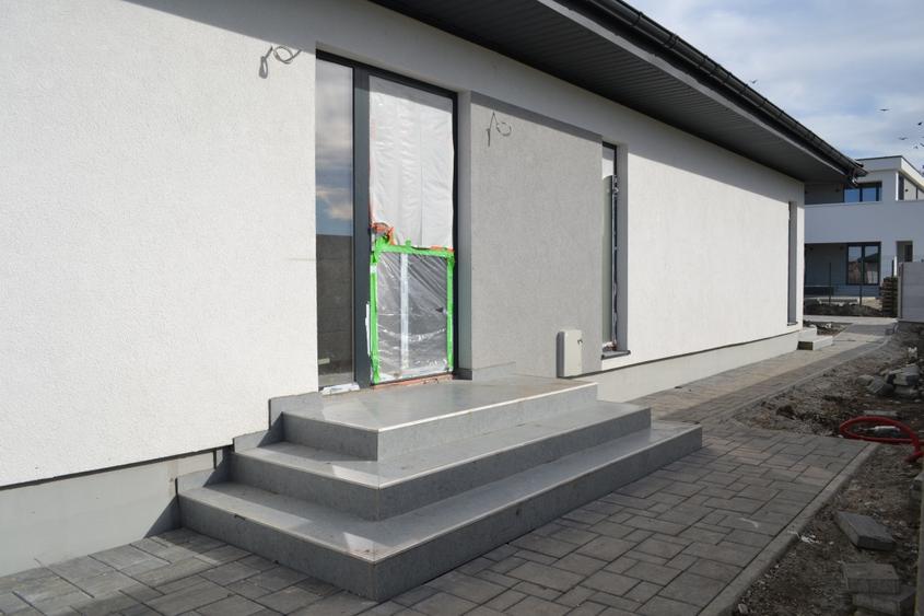 Casa single 4 camere, 110 MP + 500mp teren Stupini - 2