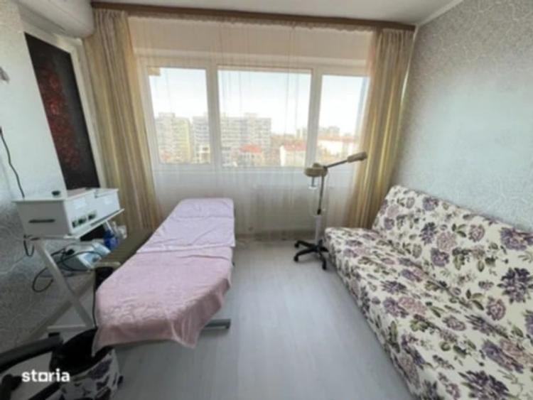 A2 cam Bucureștii Noi 7/10, renovat anul trecut,  bloc solid - 3