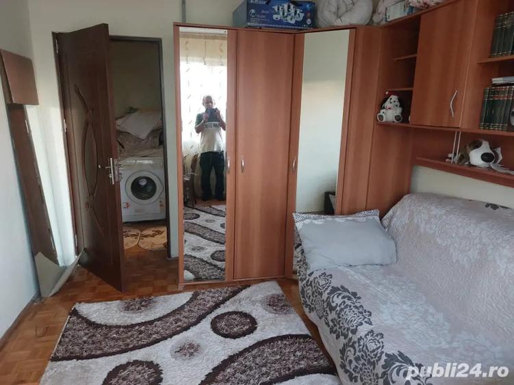 Inchiriez apartament - 3