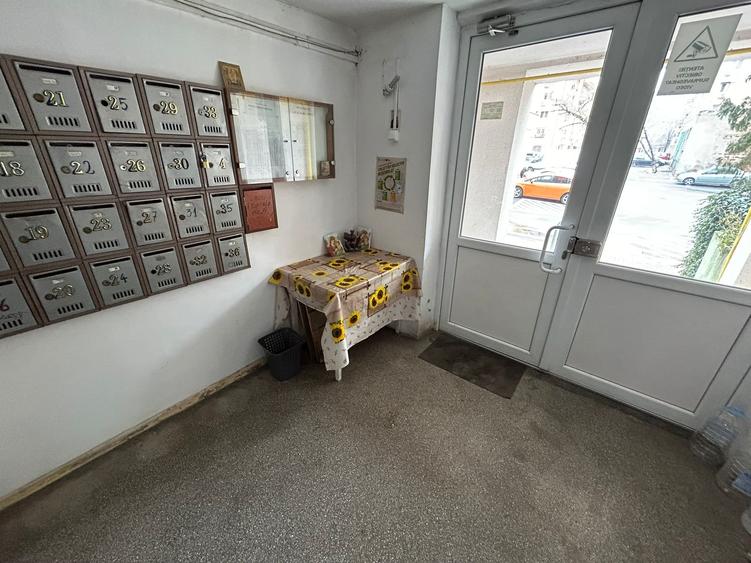 Titan 3 Camere 60 Mp Bloc 1974 Reabilitat Renovat Parter - 15