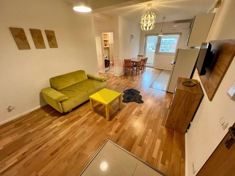 Apartament de vanzare - 1