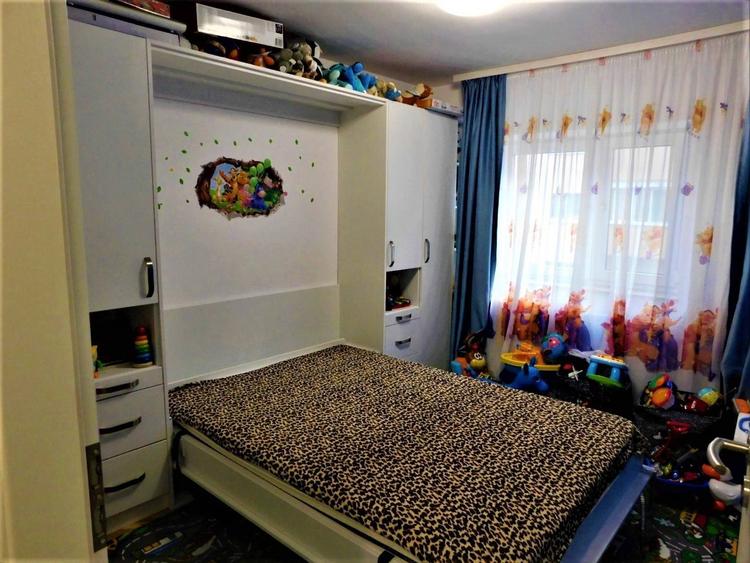 Apartament cu 3 camere decomandate, confort I, 67 mp, etajul 2, superfinisat, mobilat si utilat, cu - 7