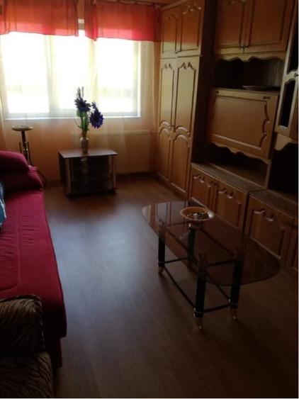 Inchiriez apartament doua camere Oradea  - 4