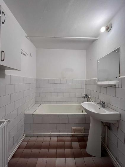 Vanzare apartament 3 camere, bloc anvelopat, centrala proprie, Giurgiu - 4