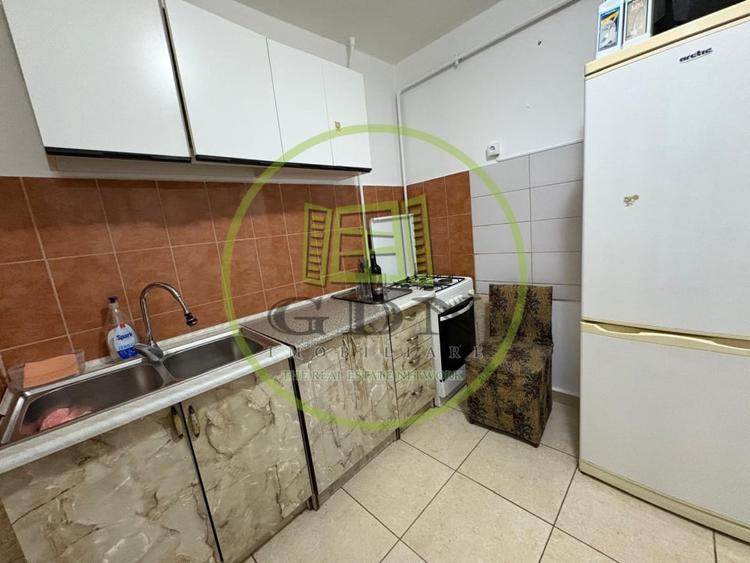 Apartament, 3 camere, decomandat, 78 mp, Calea Bucuresti, Zona Pasajului - 7
