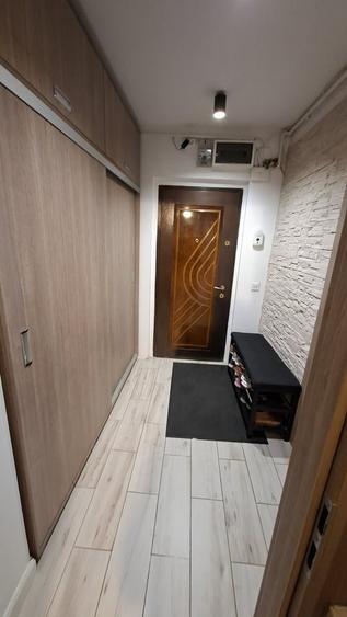 Iasi, Podu Ros, apartament 2 camere complet renovat, 53 mp, etaj 1/10 - 14