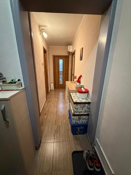 Apartament 2 camere de vanzare Gorjului 2-3 minute de Metrou(Bloc 1979) - 18