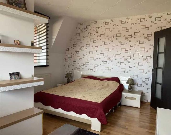 Inchiriez apartament zona Strand Sibiu - 2