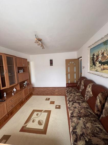 Apartament cu 2 camere semidecomandat în Blașcovici