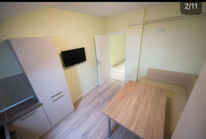 Inchiriez Apartament cu doua camere, decomandat, etaj 3, bloc nou. - 6