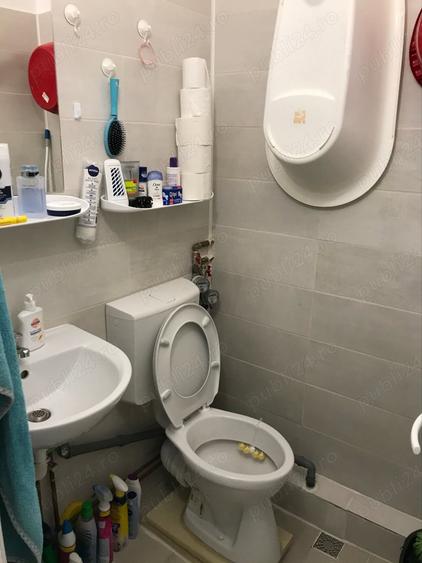 Proprietar Vand garsoniera, etaj 1, zona Dacia - 10