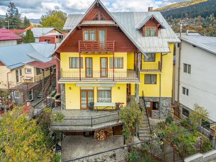 Casa spatioasa in Busteni, cu vedere superba catre Muntii Bucegi - 1