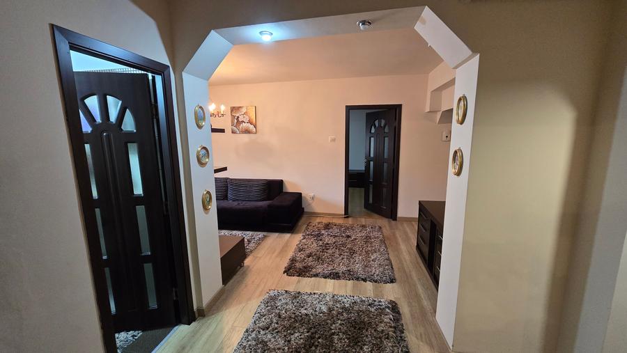 3 camere de vanzare  , etajul 1, ultracentral, Focsani - 21