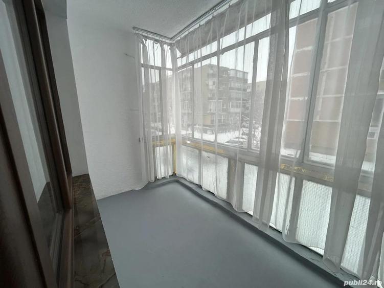 Inchiriez apart.1 cam.decom.st.51 mp,in Confectii,etaj 1din 4,modern. - 8