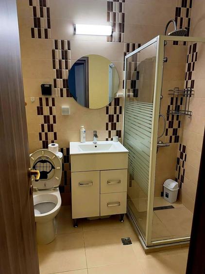 P.F. Inchiriez ap. cu 3 camere Soporului - 3