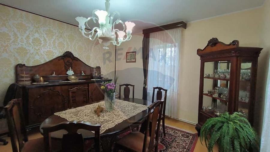 Casa cu piscina de vanzare in zona Piata Centrala Galati - 5