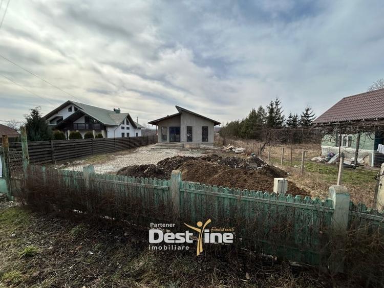 Casa Girov 100mp 56.000€ 560mp Teren - 6