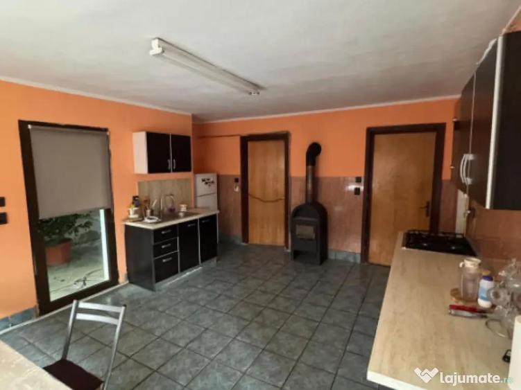 Casa 250 mp in Tau?ii Magherau?, 6 camere, garaj dubl - 2