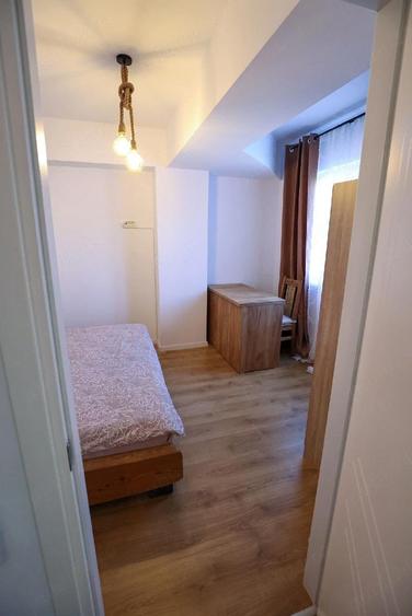 Apartament Centru Re?i?a - 2