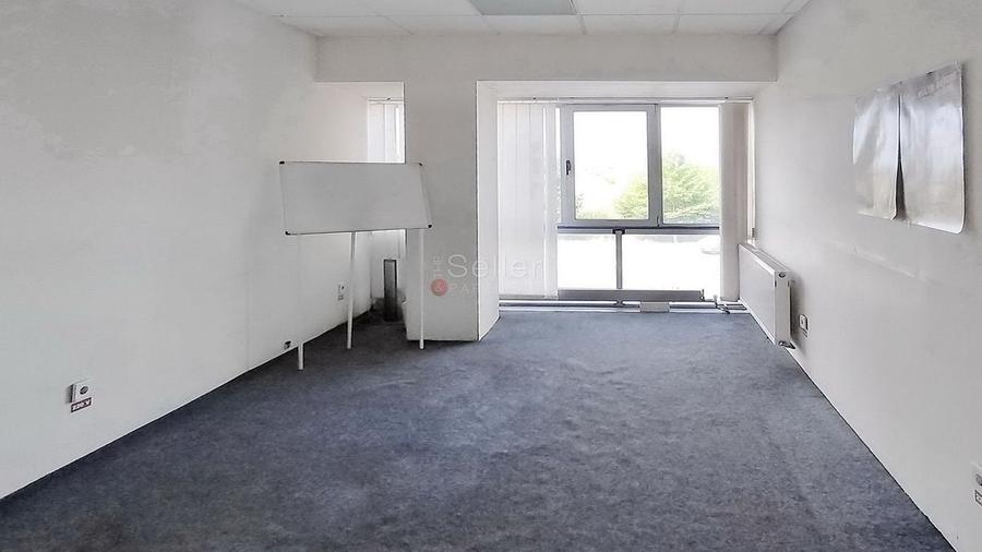 Suprafata generoasa Pret atractiv - 1