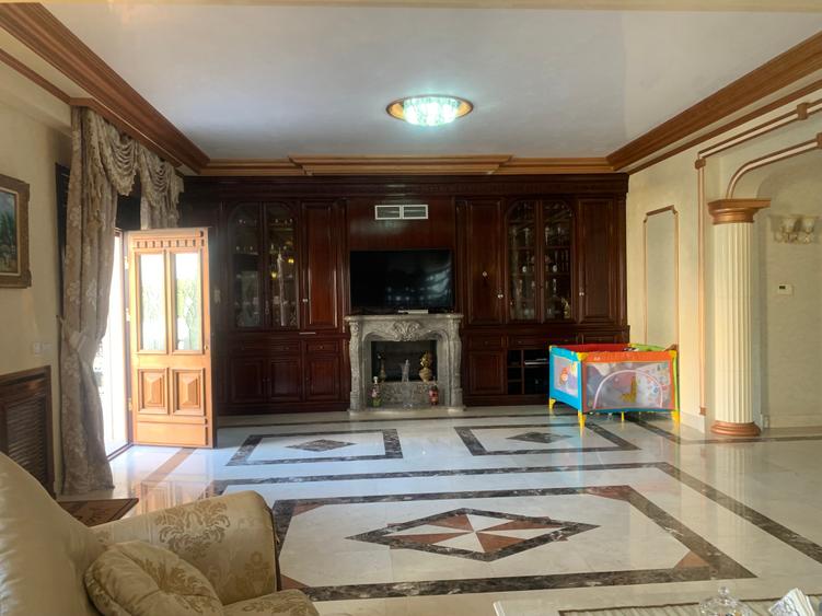 Primo -Vilă D+P+2M+Mpiscina teren 1289 mp preț.2.500.000 euro - 4