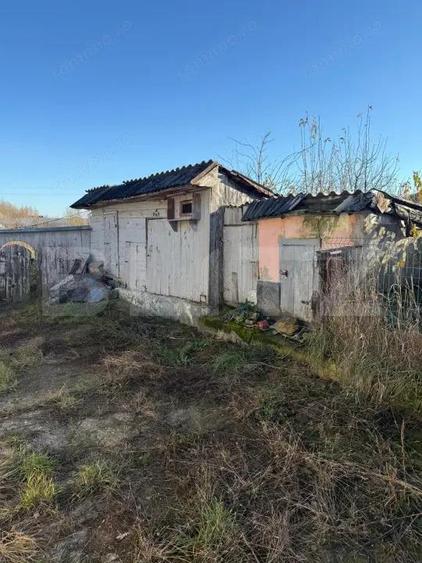 Casa batraneasca, 50 mp si teren intravilan 4900 mp, Udesti - 2