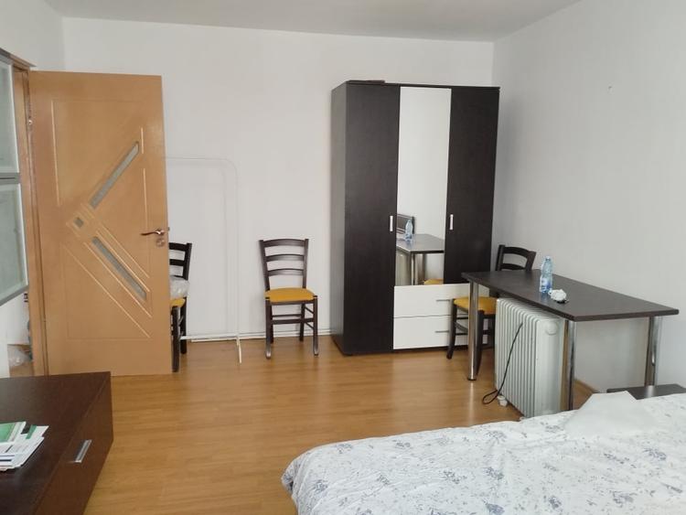 Garsoniera decomandata zona Dr. Taberei - str. Targu Neamt // Bloc reabilitat - 10