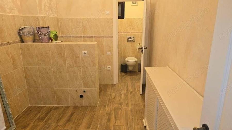 Inchiriez spatiu comercial in Deva, zona 1 Decembrie (Ultracentral), suprafata utila 120 mp, - 1